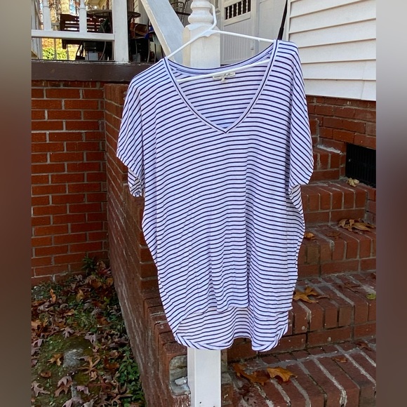 Express One Eleven V-Neck High Low Striped Top Short Sleeve Size Large - Picture 5 of 15